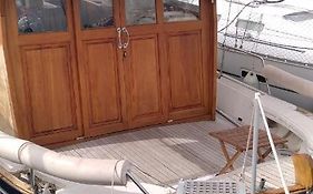 Luxury 45